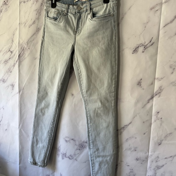 CHELSEA & VIOLET SKINNY JEANS BOW ZIPPER DETAIL LIGHT BLUE SPLATTER WOMENS 28 - Picture 9 of 10